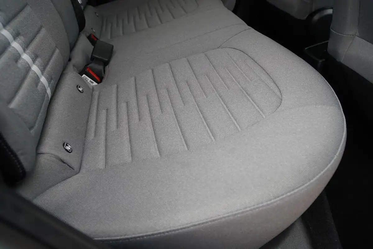 2024-hyundai-i10-12-premium-84ps-big-73