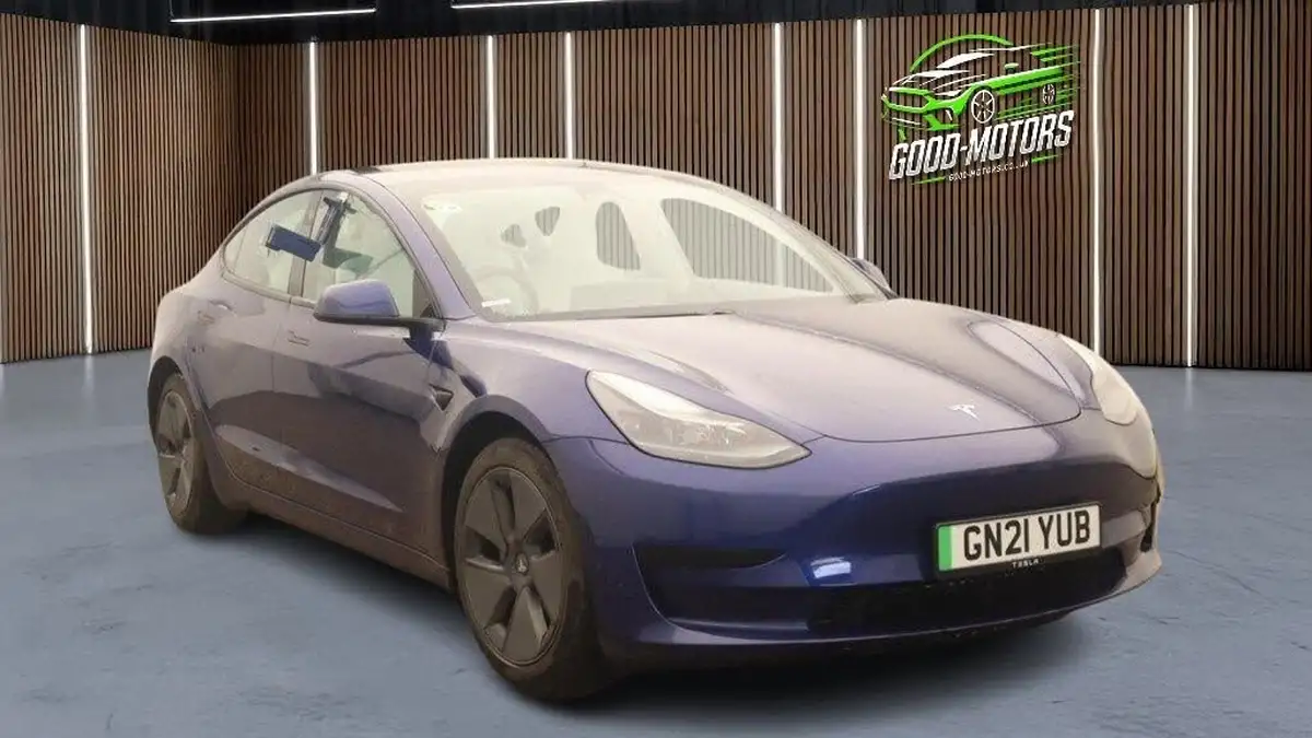 2021-tesla-model-3-e-standard-plus-big-2