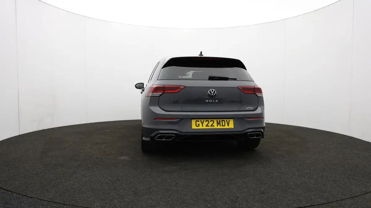 2022-volkswagen-golf-15-etsi-r-line-150ps-hatchback-big-44