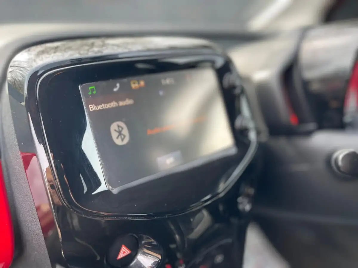 2018-toyota-aygo-10-vvt-i-x-clusiv3-71bhp-big-36