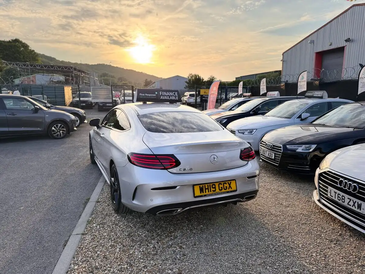 2019-mercedes-benz-c-class-15-c200-amg-line-ss-coupe-2d-big-46