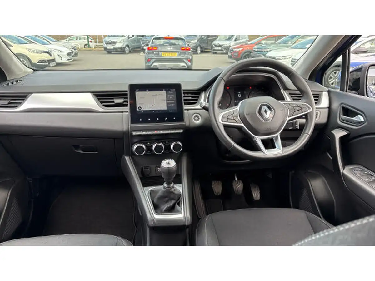 2021-renault-captur-13-tce-iconic-140ps-big-9