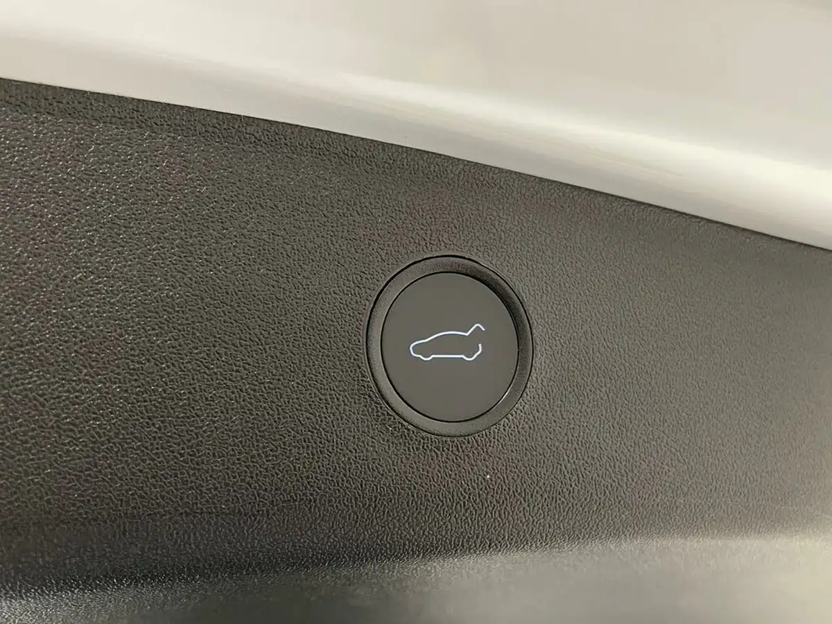 2021-tesla-model-3-e-standard-plus-big-56
