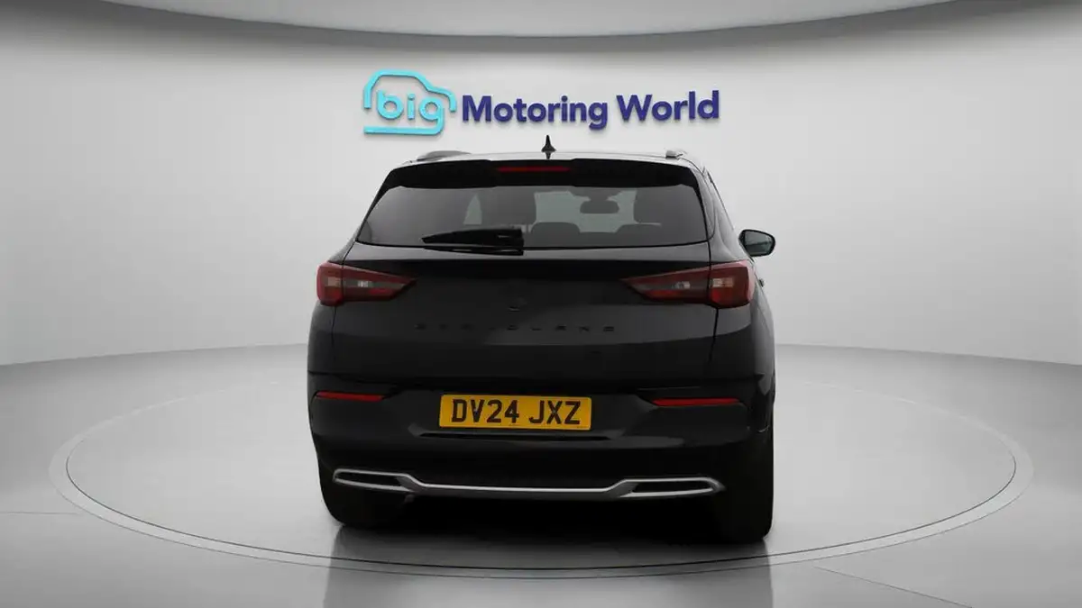 2024-vauxhall-grandland-12-ultimate-130ps-auto-big-6