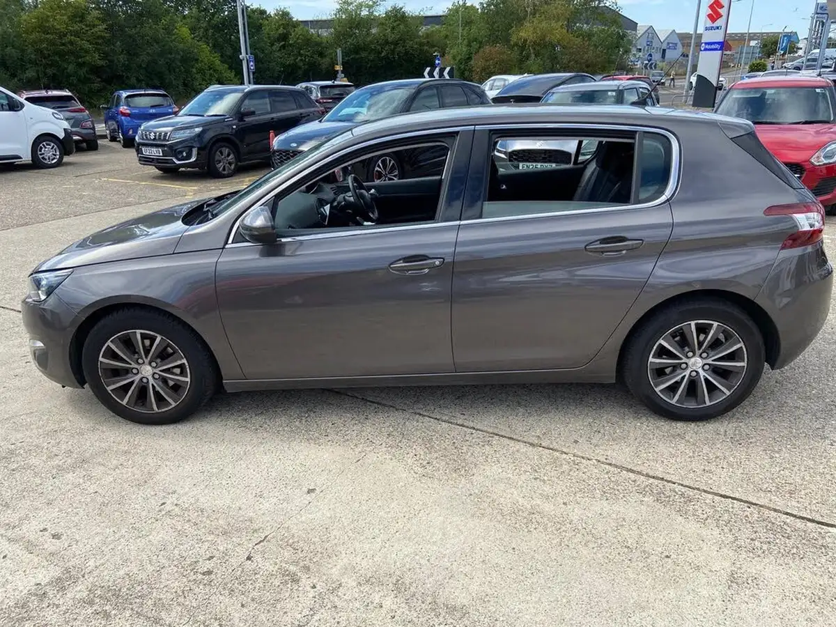 2015-peugeot-308-16-bluehdi-allure-16-bluehdi-big-5