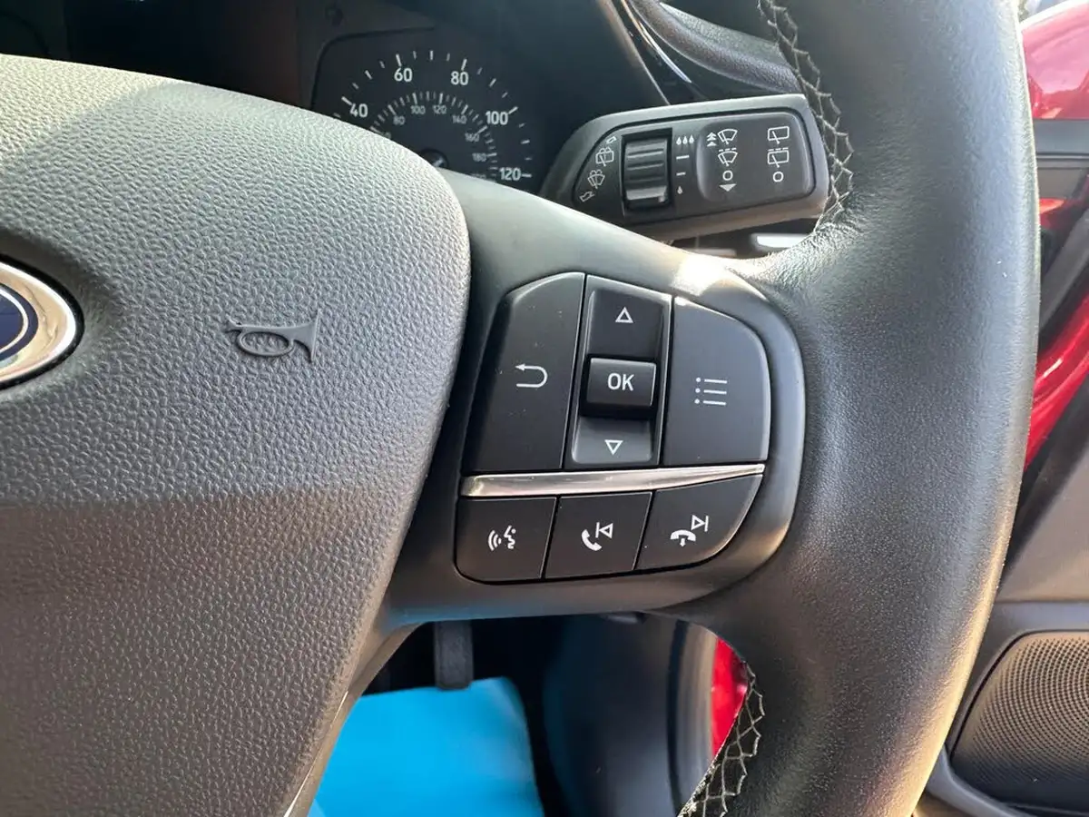 2018-ford-fiesta-10t-zetec-5d-big-28