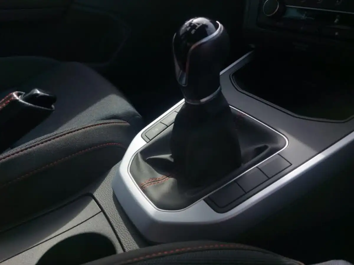 2021-seat-arona-10-tsi-fr-110ps-big-13