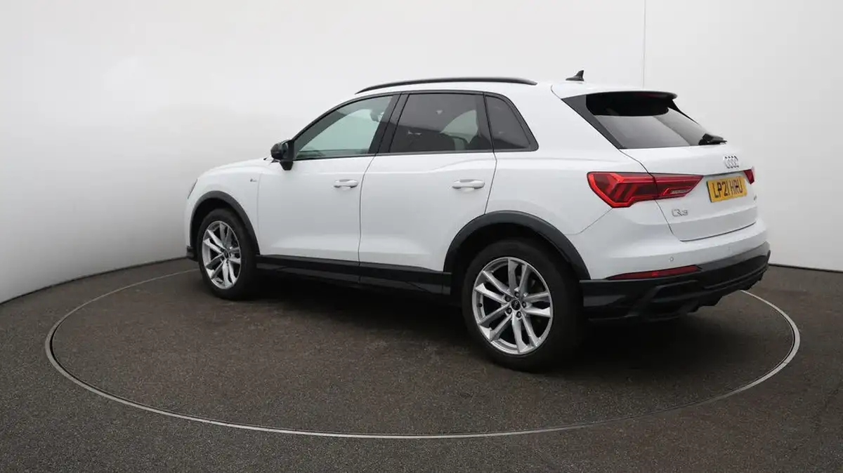 2021-audi-q3-15-35-tfsi-black-edition-codcomfort-sound-pack-station-wagon-big-63