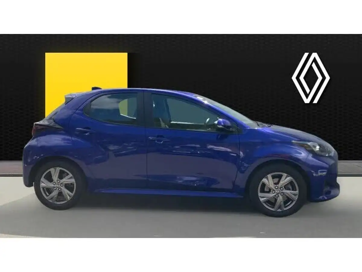 2024-toyota-yaris-15-vvt-i-icon-big-4