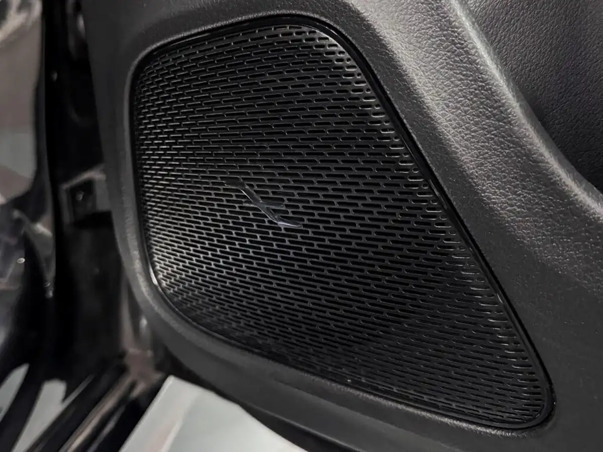 2021-mercedes-benz-cla-13-cla-250e-amg-line-premium-coupe-4d-big-16