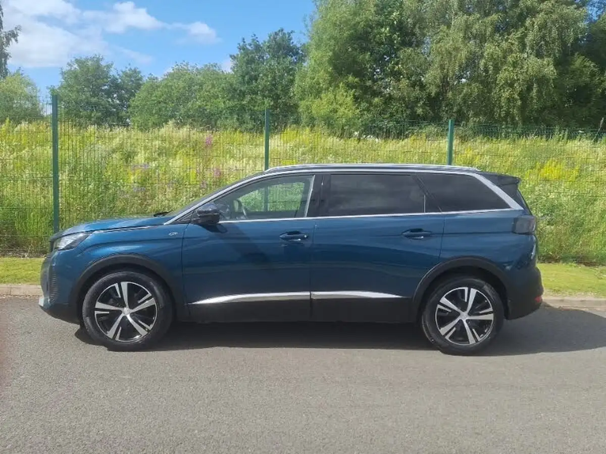 2024-peugeot-5008-suv-15-bluehdi-gt-130ps-big-3