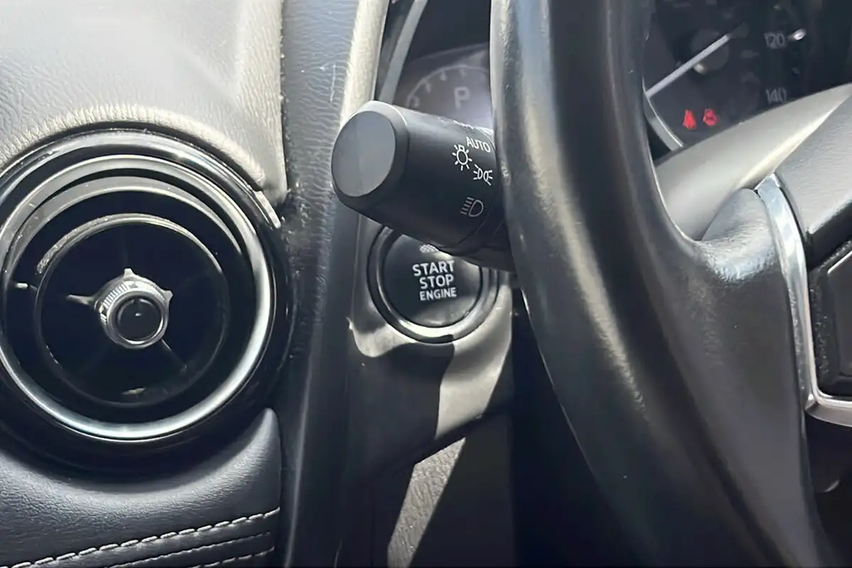 2019-mazda-mazda2-15-sport-nav-auto-big-33