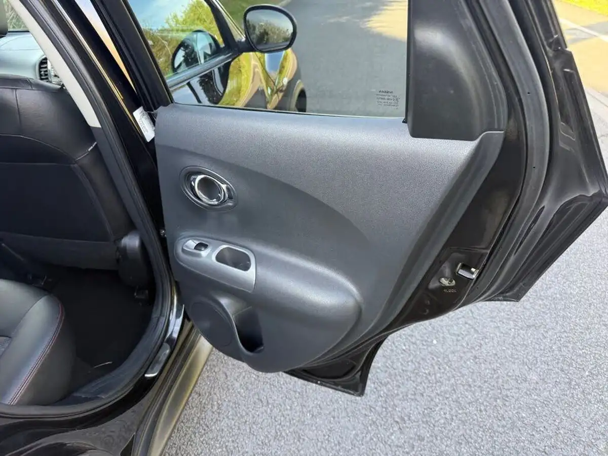 2011-nissan-juke-16-tekna-190ps-1618cc-big-30