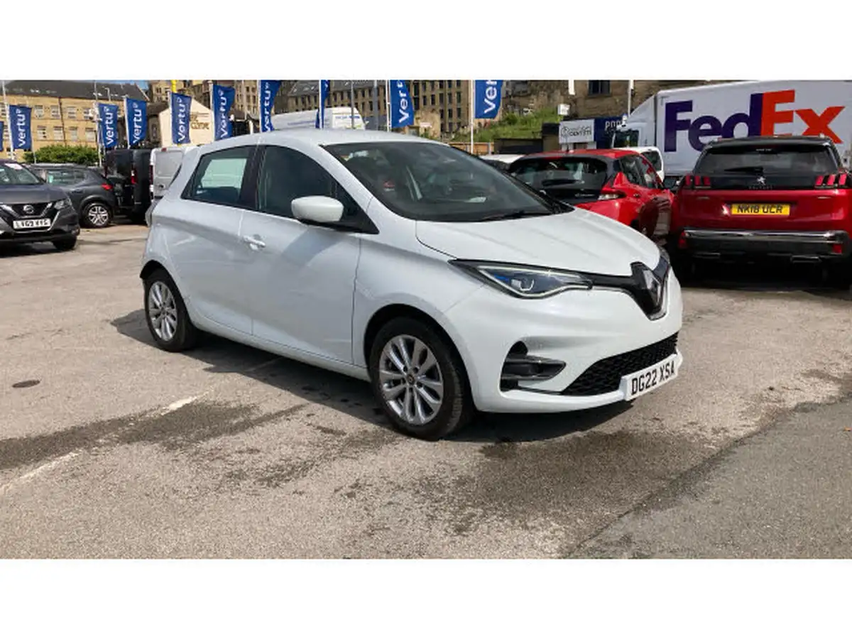2022-renault-zoe-e-iconic-135ps-r135ev50-rapid-charge-big-7