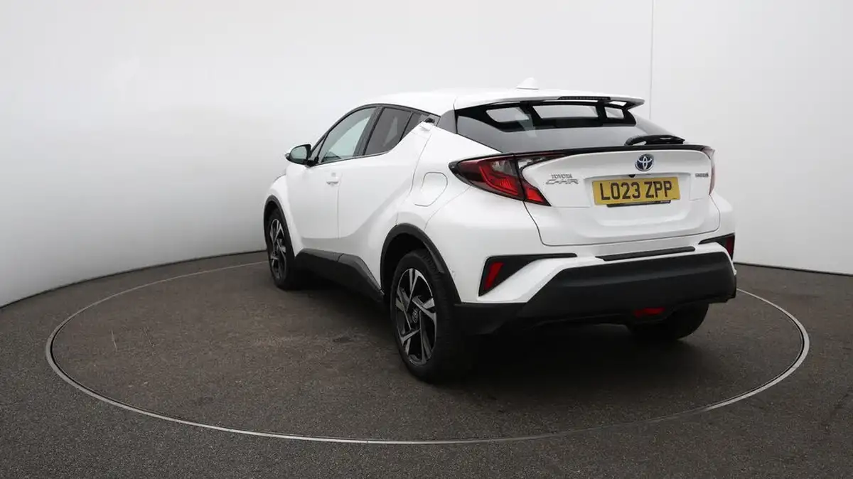 2023-toyota-c-hr-18-vvt-i-design-120bhp-big-60