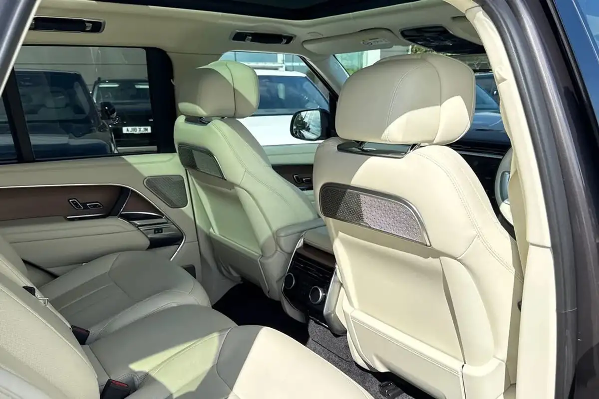 2024-land-rover-range-rover-30-p460e-autobiography-lwb-big-37