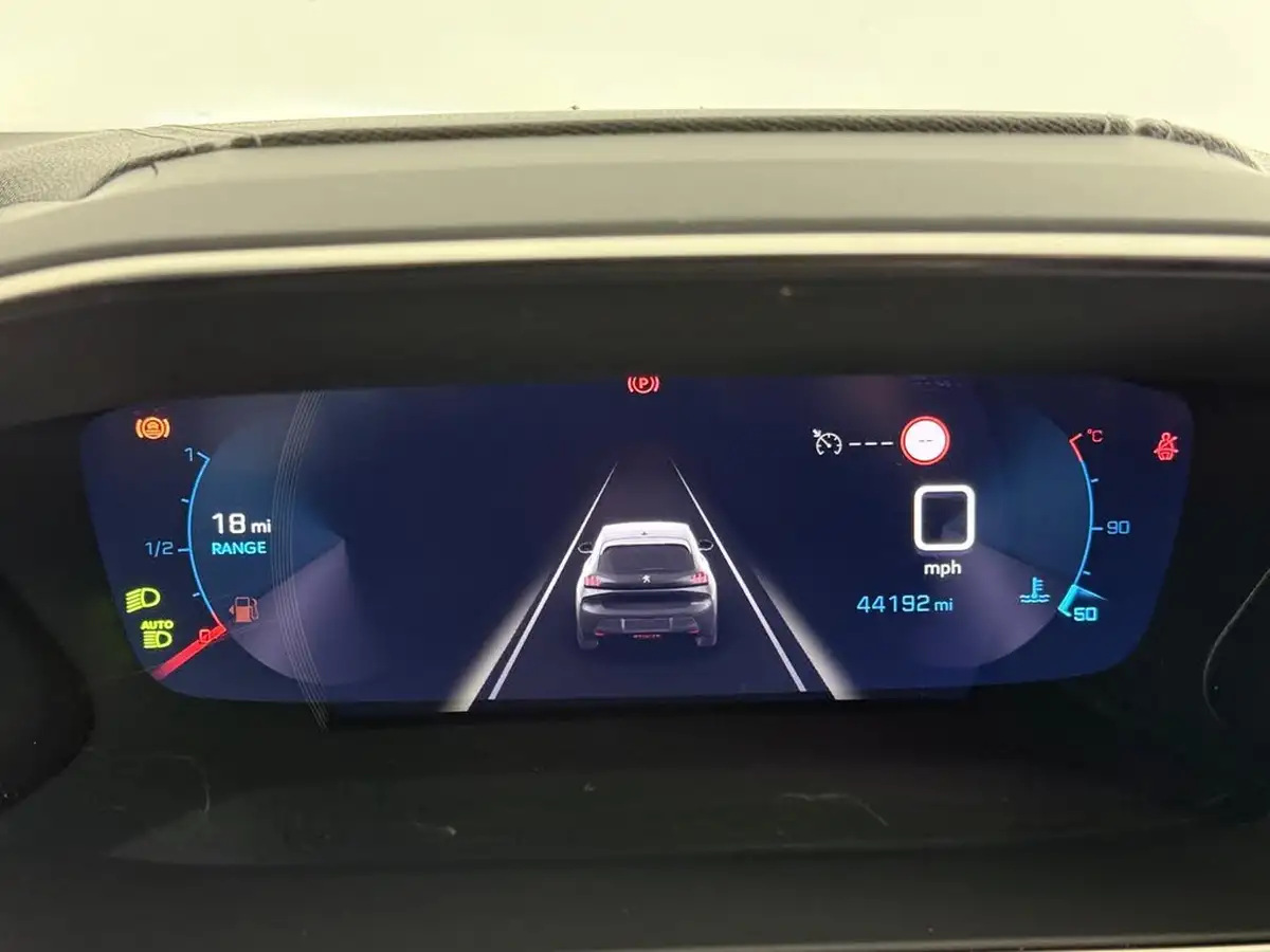 2020-peugeot-208-12-puretech-gt-line-100bhp-big-22