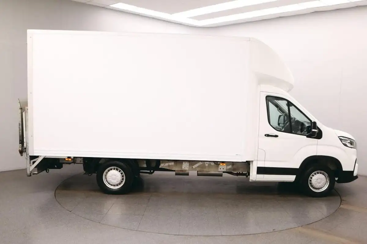 2022-maxus-deliver-9-big-8