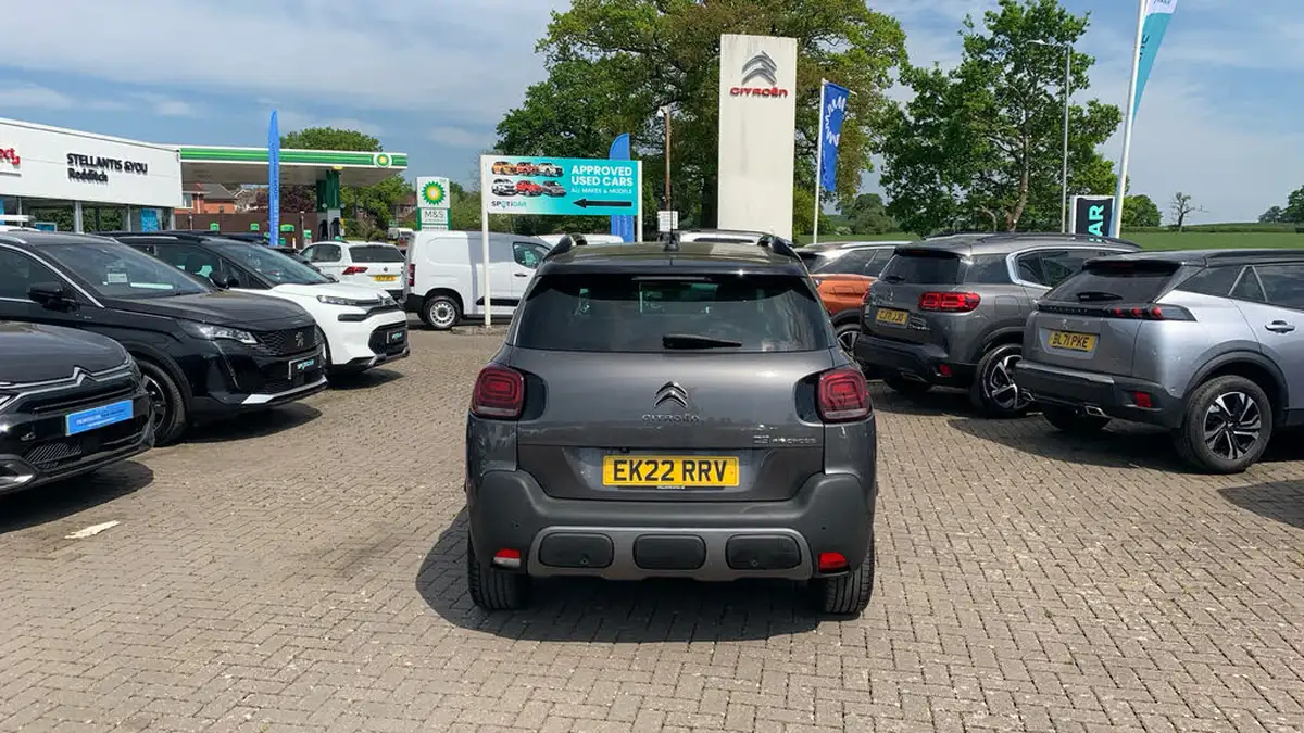 2022-citroen-c3-aircross-12-puretech-shine-plus-130ps-eat6-big-8