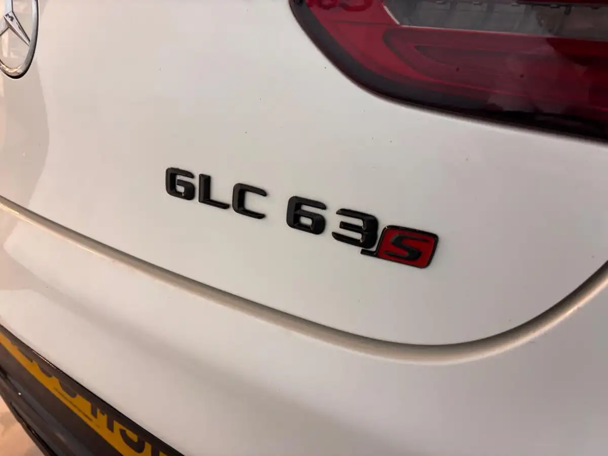 2018-mercedes-benz-glc-class-40-glc-amg-63-s-510ps-premiumss-coupe-4d-big-10