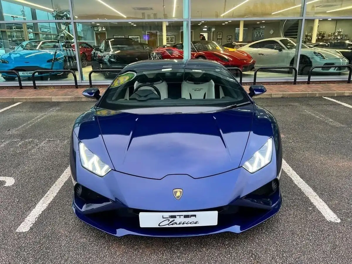 2021-lamborghini-huracan-big-8