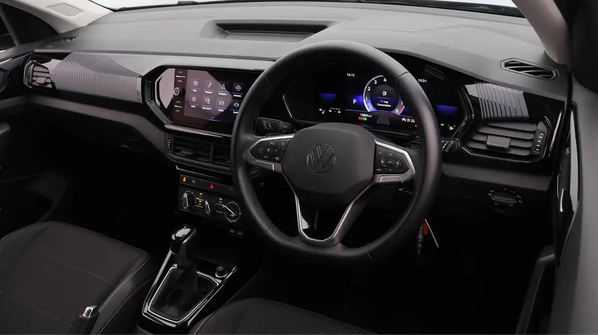 2023-volkswagen-t-cross-10-tsi-black-edition-110ps-dsg-big-9