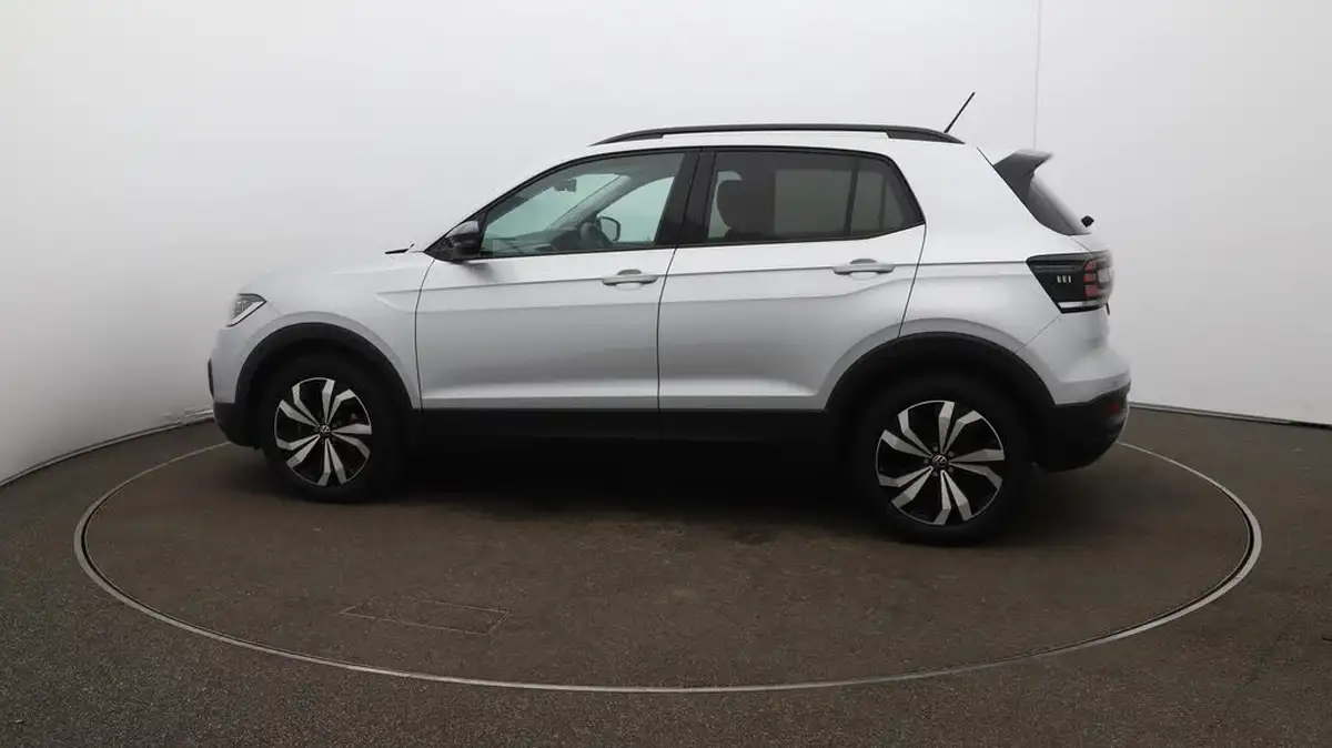 2023-volkswagen-t-cross-10-tsi-black-edition-110ps-dsg-big-57