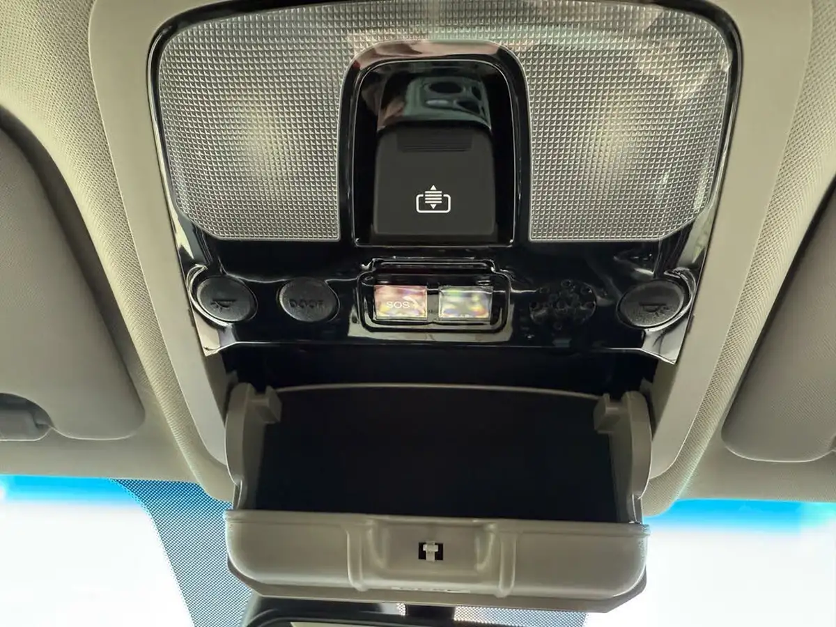 2022-kgm-ssangyong-korando-15-ultimate-auto-big-57