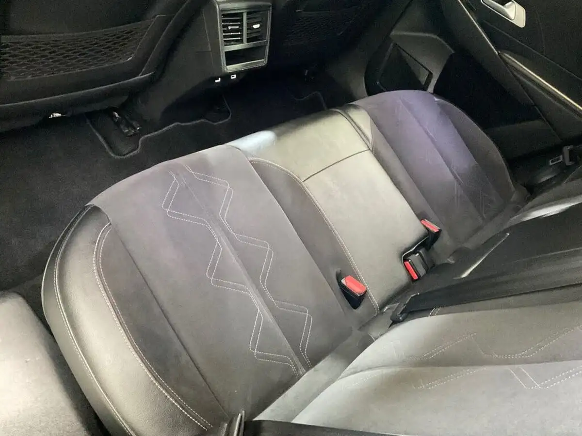2019-ds-ds-7-crossback-20bluehdi-performance-line-big-32