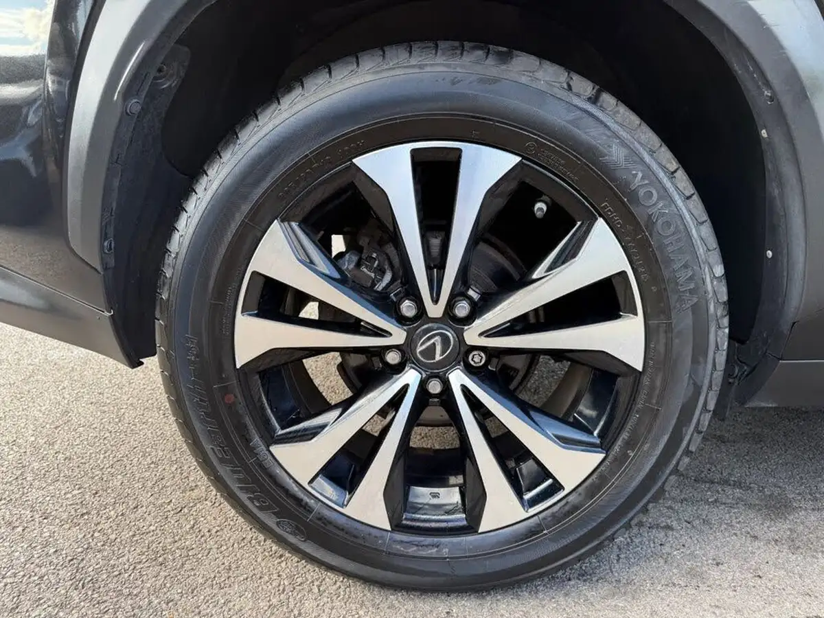 2017-lexus-nx-300h-25-f-sport-big-32