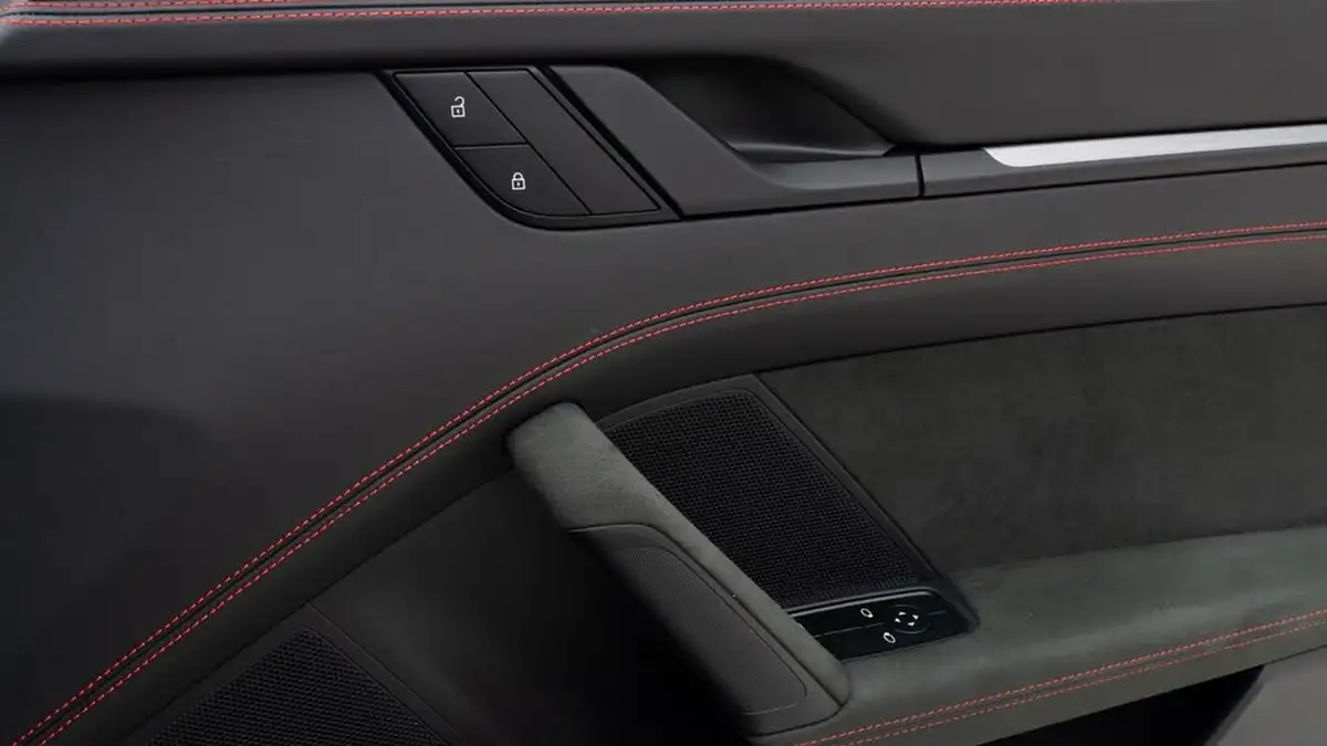2023-porsche-911-40-gt3-pdk-big-33