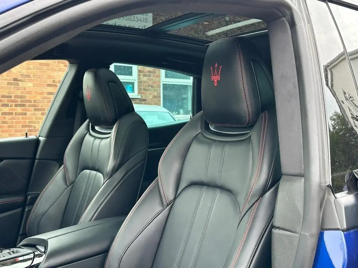 2019-maserati-levante-30-gransport-nerissimo-pack-ss-big-35