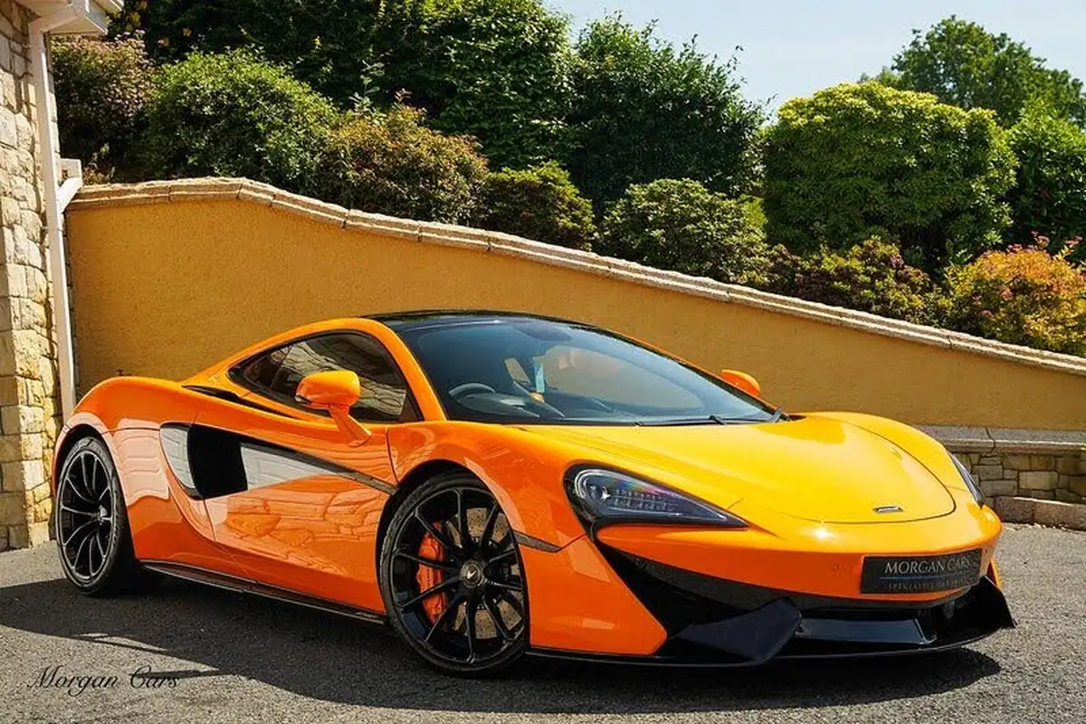 2020-mclaren-570gt-38-big-28