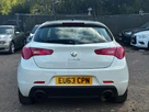 2013-alfa-romeo-giulietta-20td-veloce-140-bhp-small-11