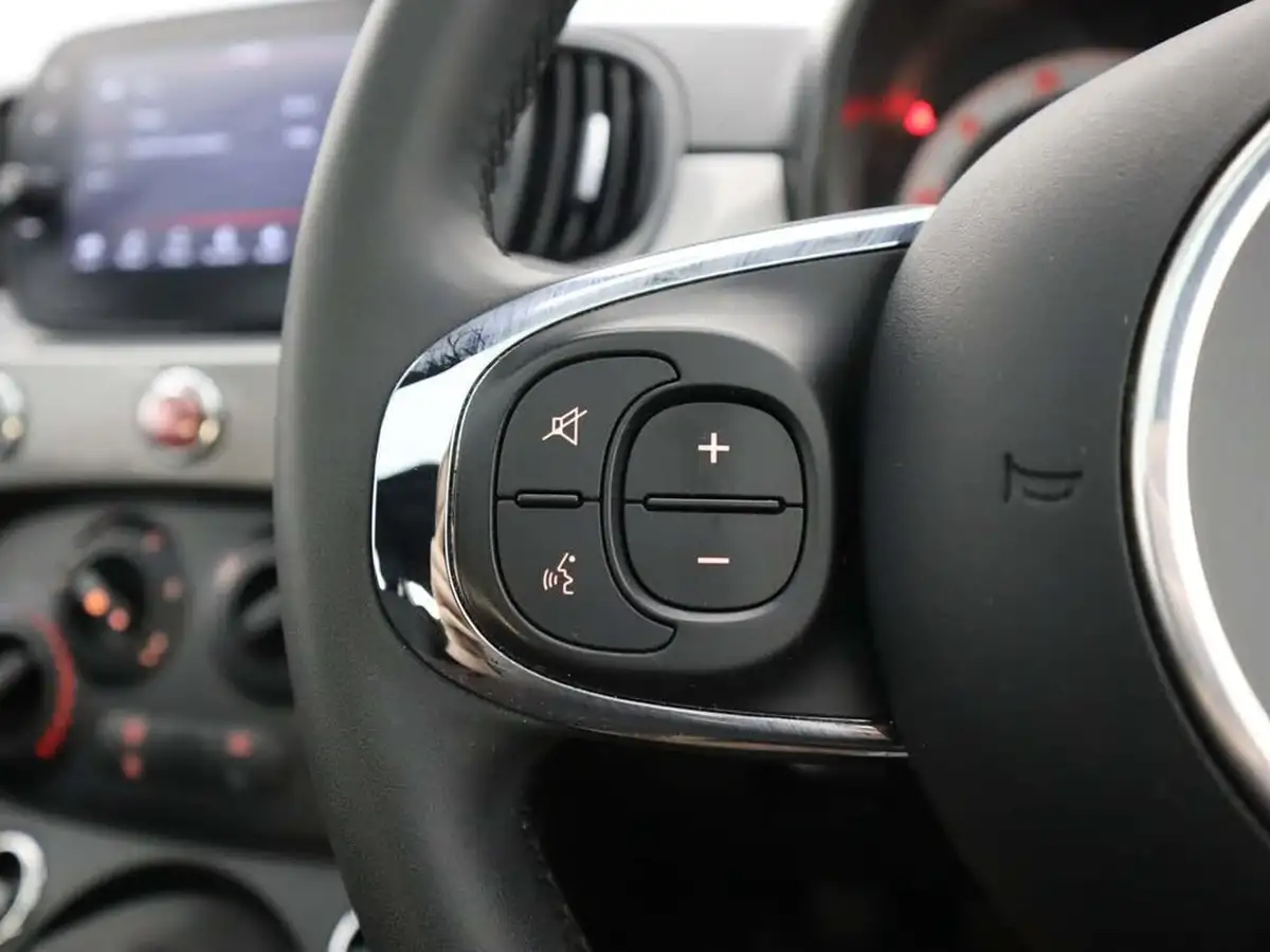 2023-fiat-500-10-big-32