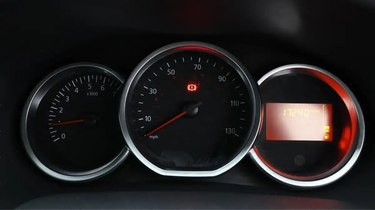 2020-dacia-sandero-stepway-09-tce-essential-big-10