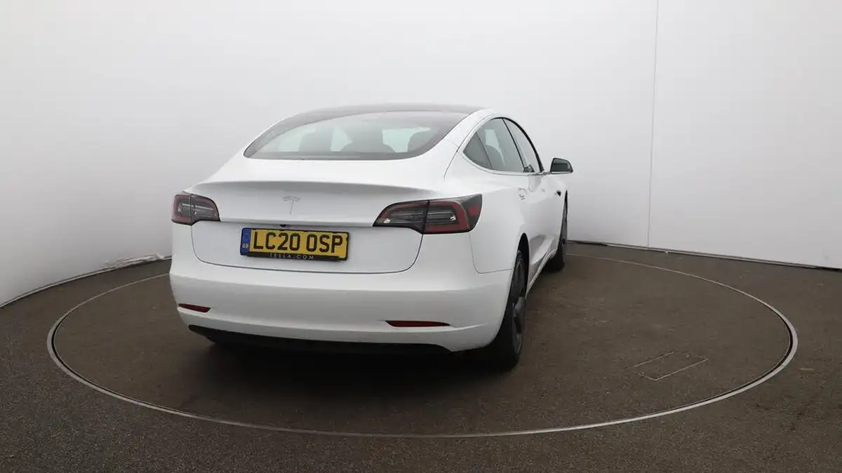 2020-tesla-model-3-e-standard-plus-big-56