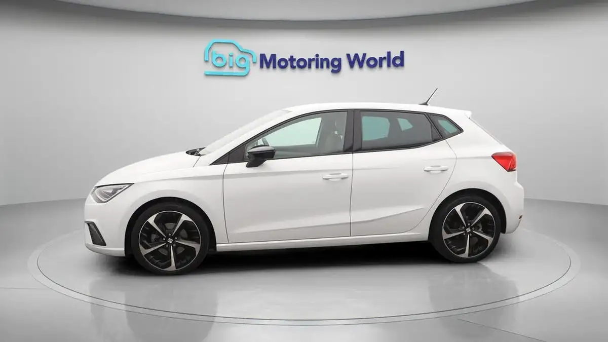 2022-seat-ibiza-10-tsi-fr-sport-110ps-big-4