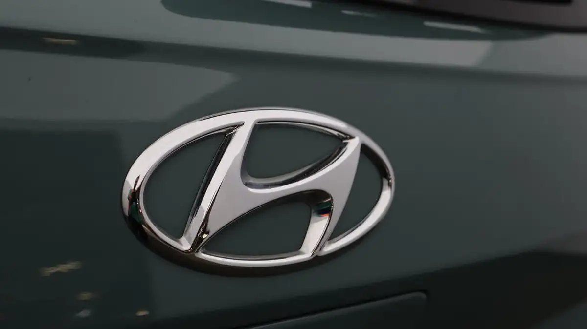 2023-hyundai-i10-10-t-gdi-n-line-big-20