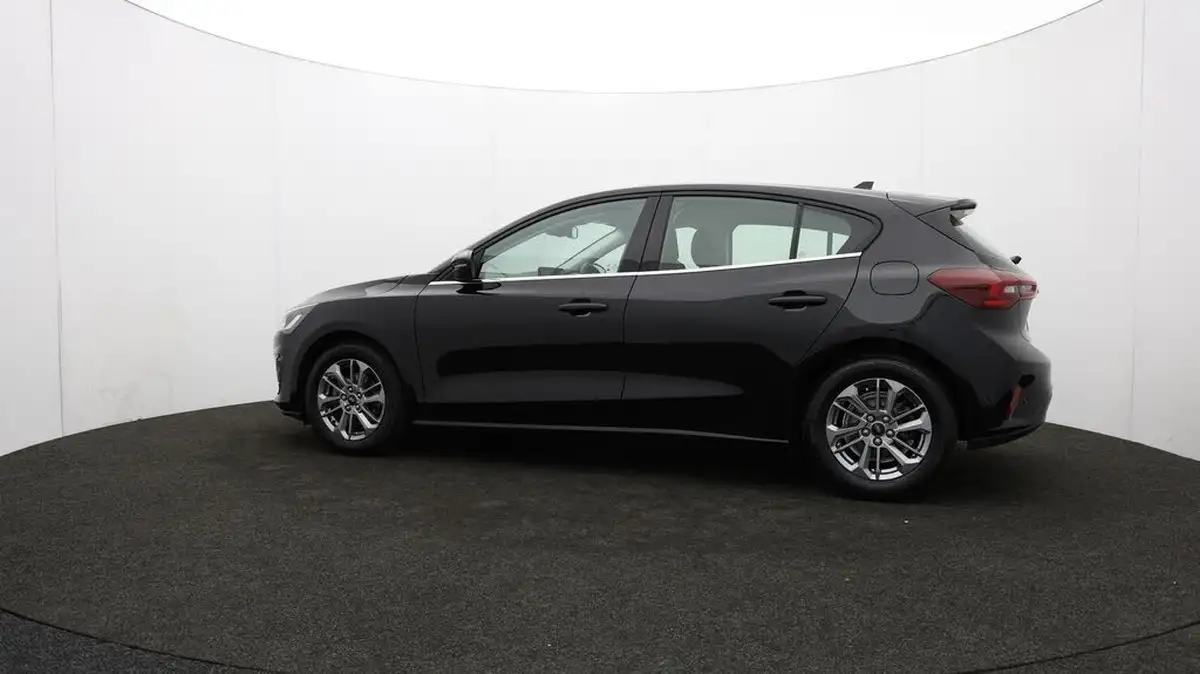 2023-ford-focus-10t-titanium-125ps-hatchback-big-72