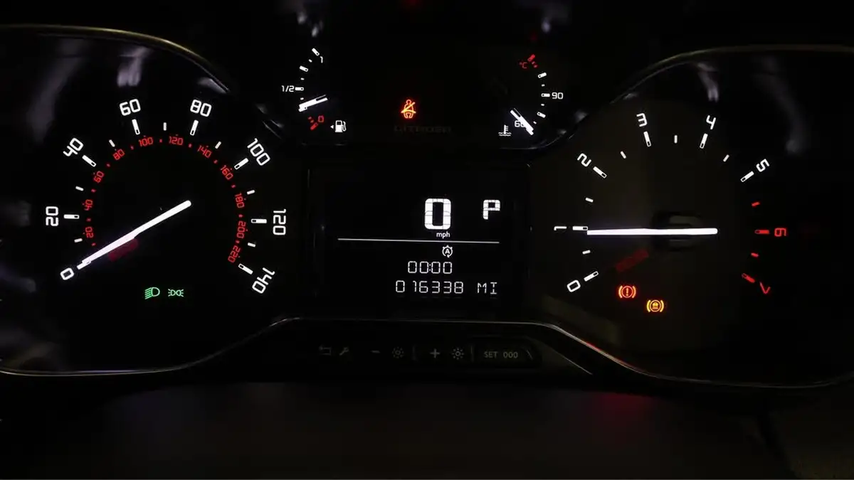 2019-citroen-c3-aircross-12-puretech-flair-110ps-ss-eat6-big-10