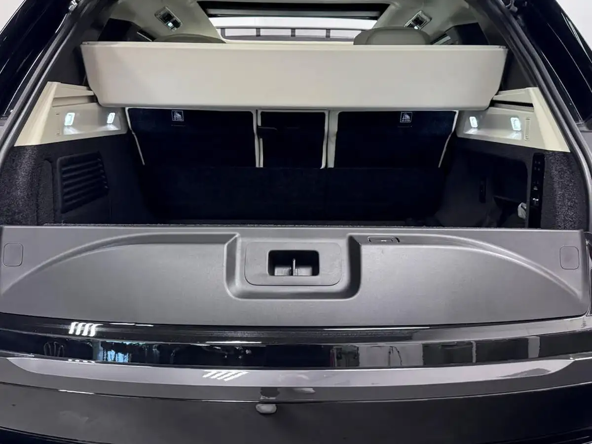 2024-land-rover-range-rover-30-p460e-autobiography-lwb-big-11