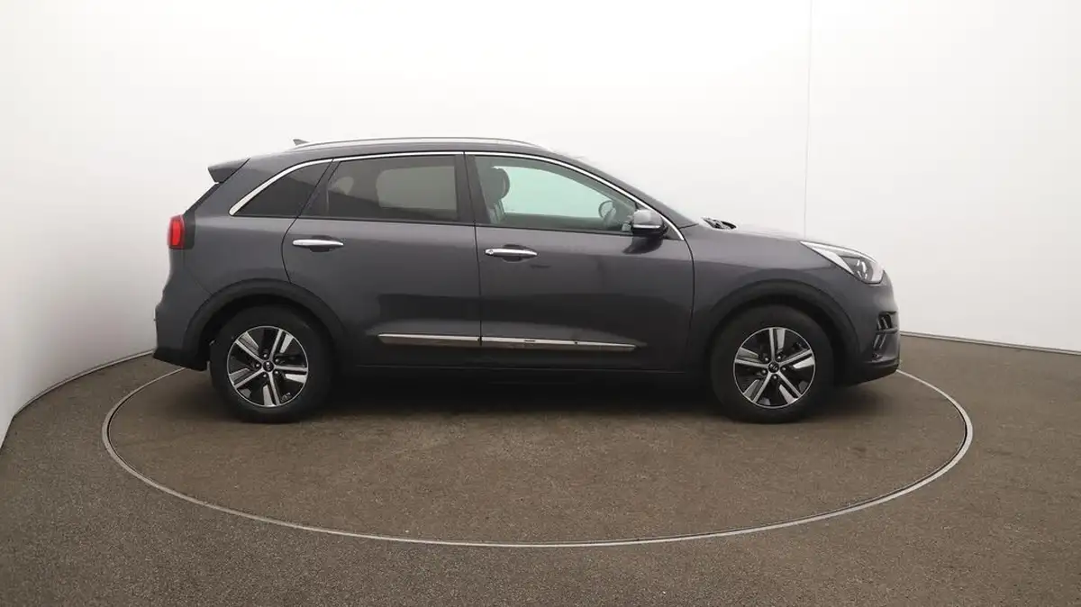 2020-kia-niro-16-gdi-phev-3-big-48