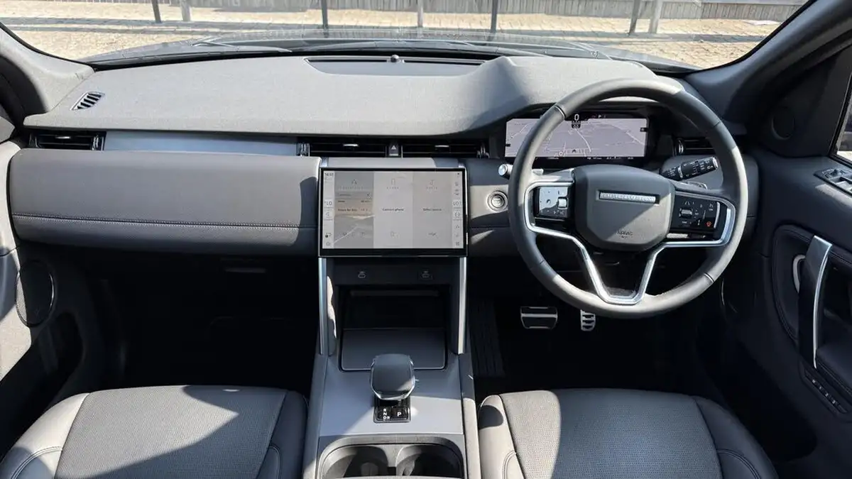2024-land-rover-discovery-sport-20-d200-dynamic-se-big-2