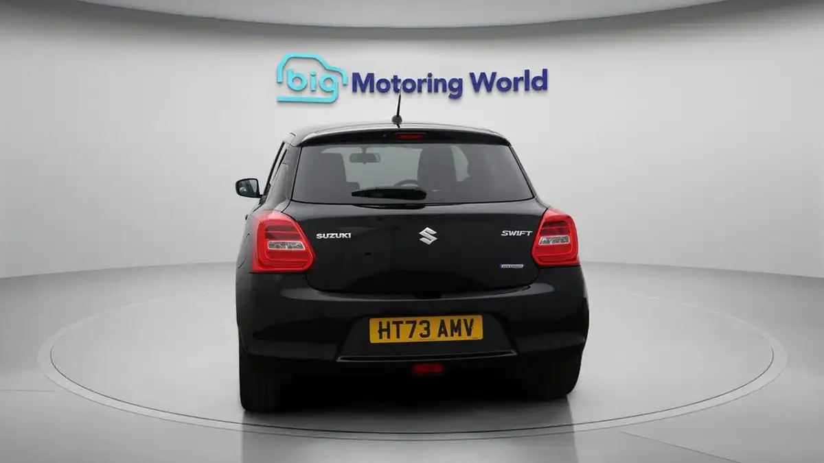 2024-suzuki-swift-12-dualjet-sz-l-big-6