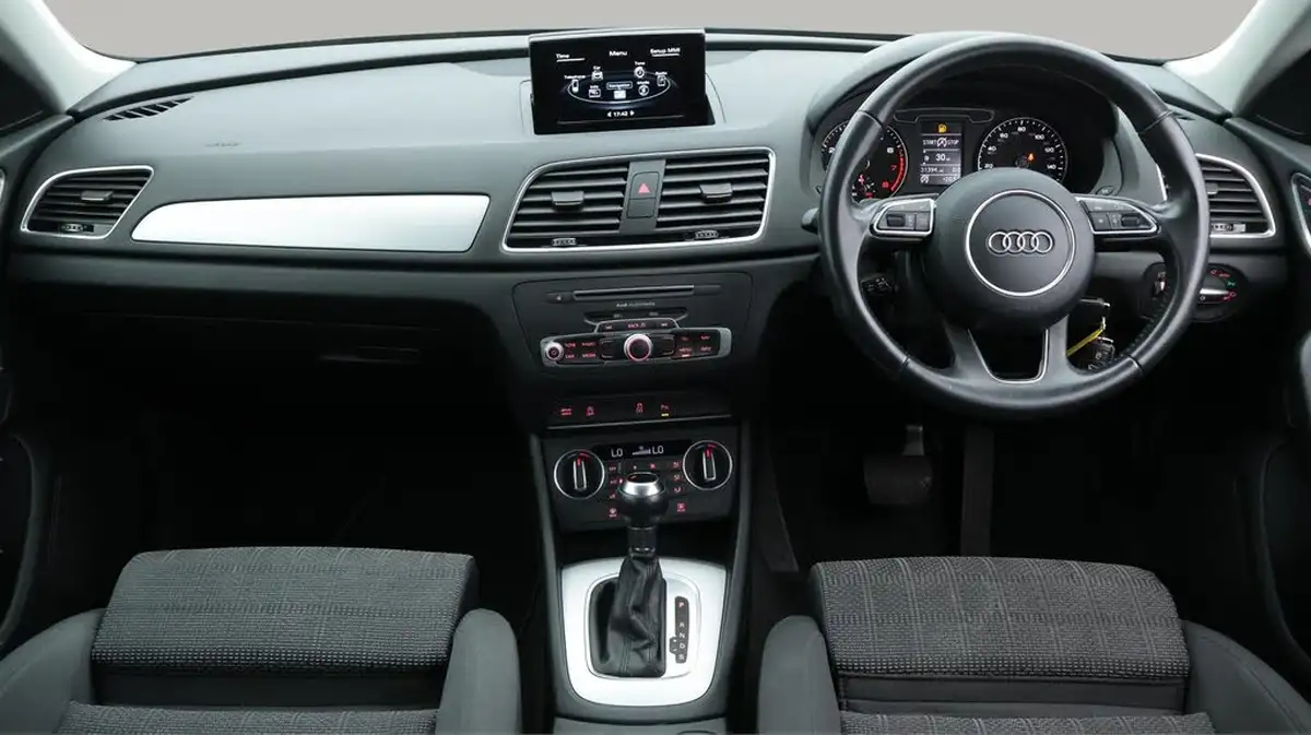 2017-audi-q3-14-tfsi-sport-s-tronic-big-13