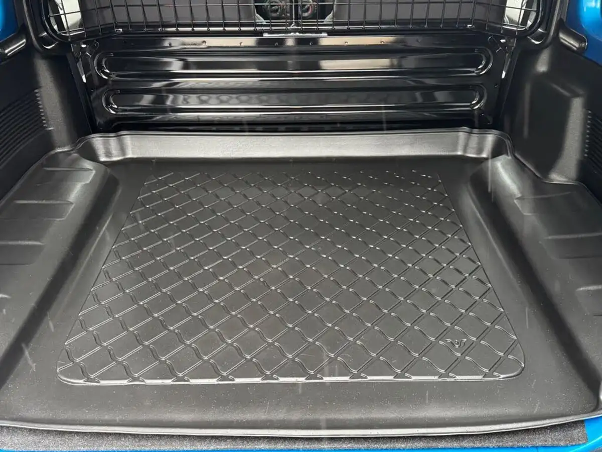 2023-suzuki-jimny-15-light-commercial-allgrip-big-35