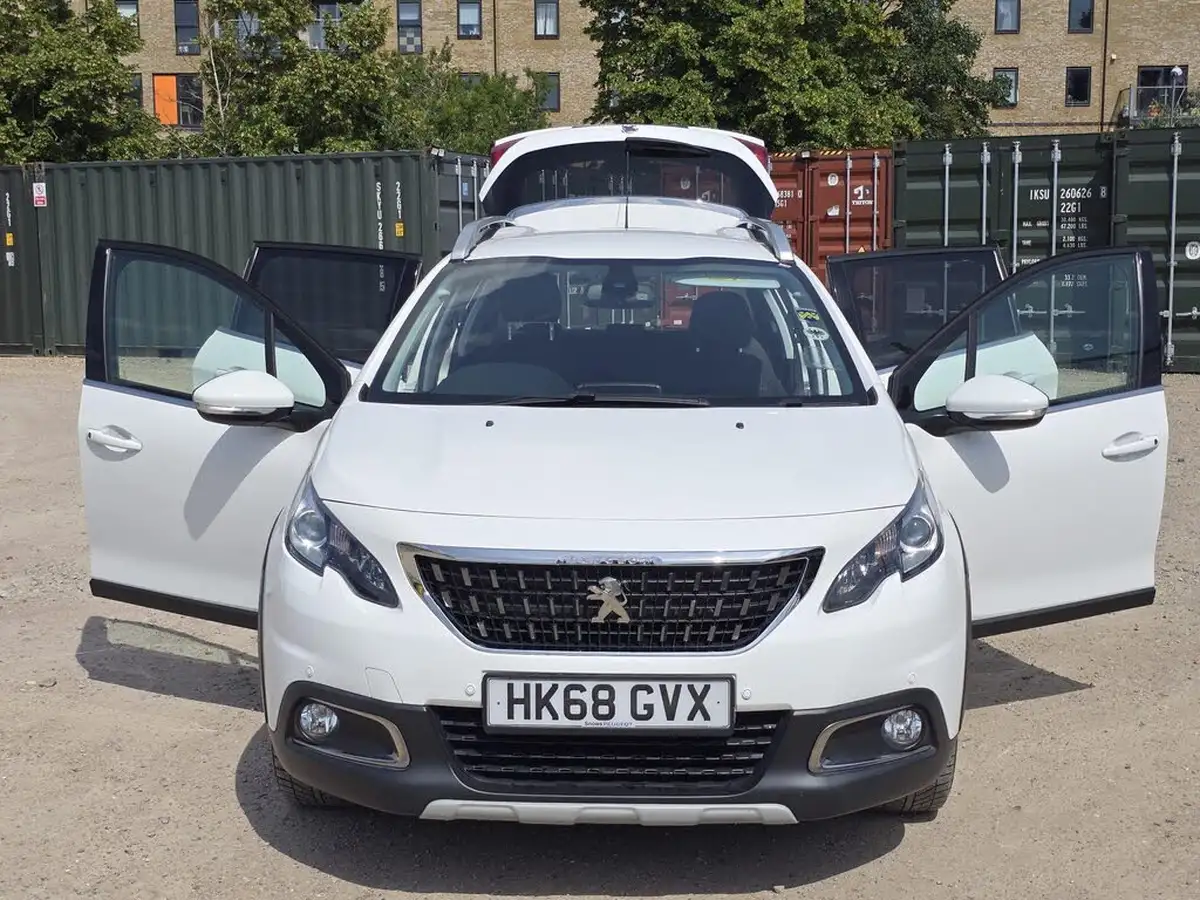 2019-peugeot-2008-suv-12-puretech-allure-110bhp-eat6-big-7