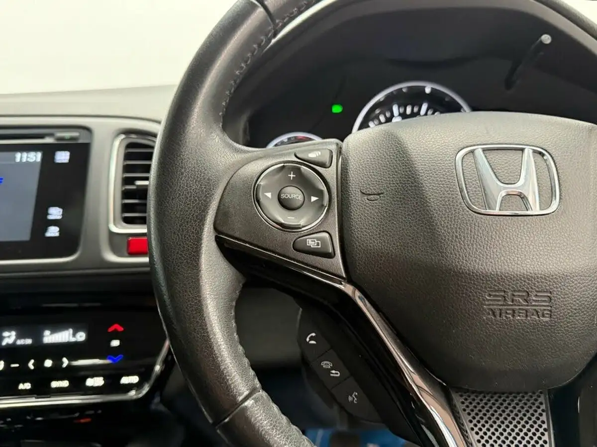 2017-honda-hr-v-15-i-vtec-se-big-19