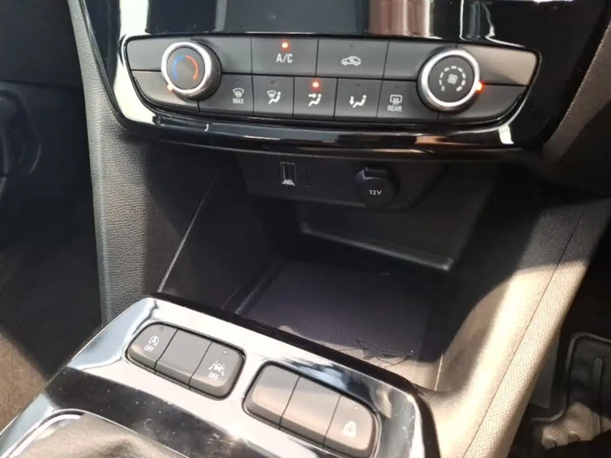 2022-vauxhall-mokka-12-se-edition-big-14